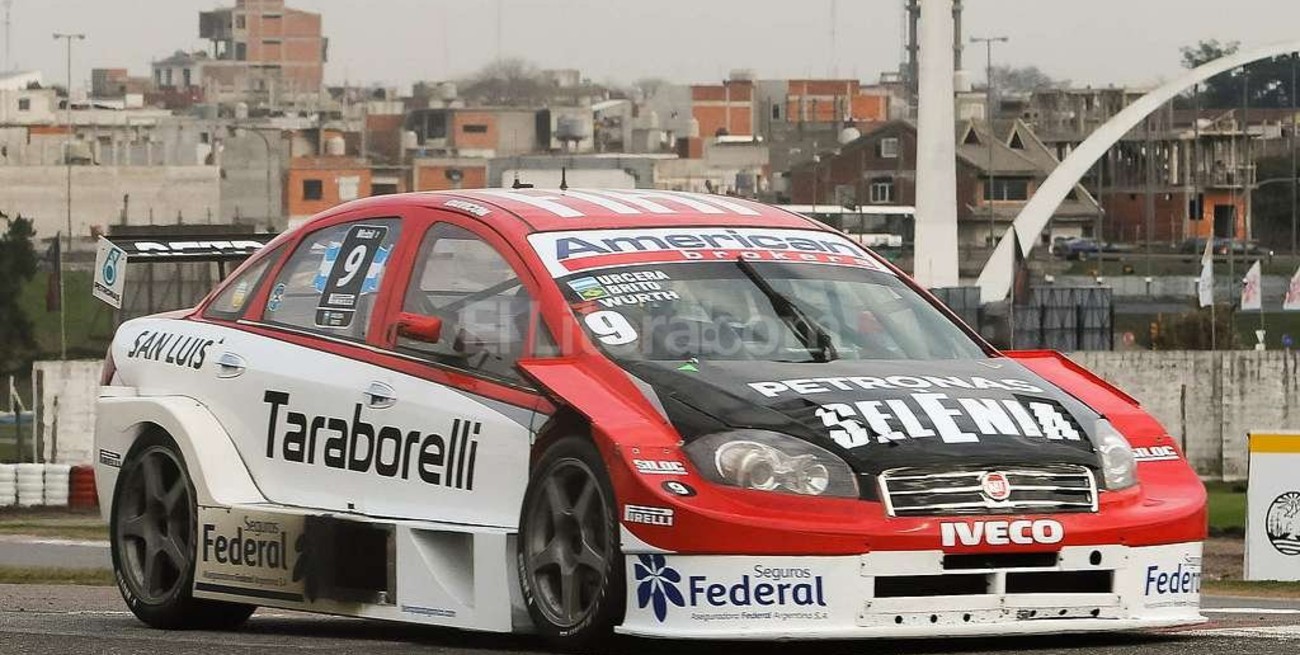 Urcera se quedó con la pole para los 200 km de Buenos Aires de STC2000