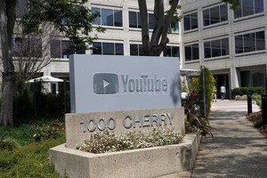 ELLITORAL_207639 |  Internet Antes del tiroteo, YouTube había decidido prohibir videos sobre venta y ensamblaje de armas