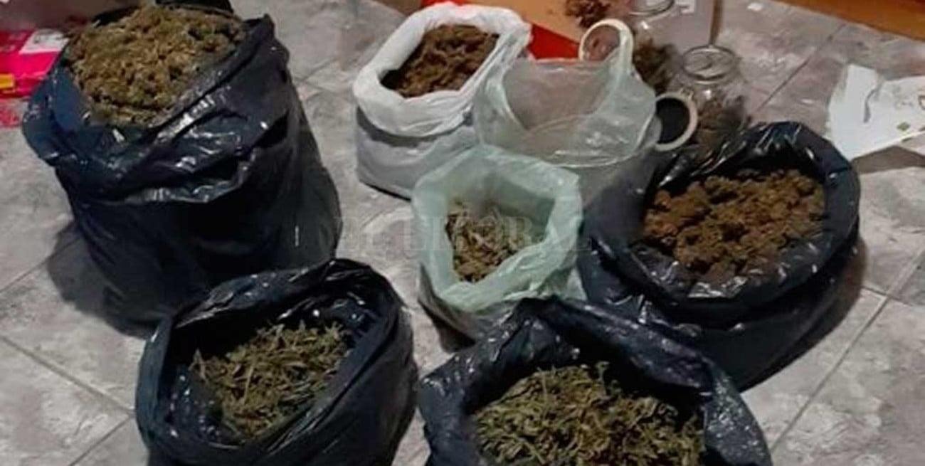 Casi 5 kilos de marihuana en  una vivienda de Santo Tomé