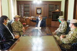 ELLITORAL_308081 |  Gentileza