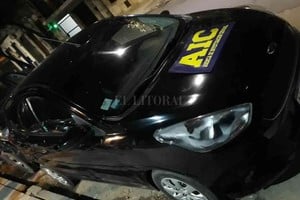 ELLITORAL_391123 |  El Litoral El Ford Ka que había sido robado de la concesionaria Escobar.