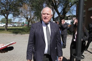 ELLITORAL_225495 |  Guillermo Di Salvatore Me gustaría trabajar con muchos dirigentes de distintos partidos. El tema es ¿qué vamos a hacer? ¿Para qué nos vamos a juntar? ¿Cuál es el país que queremos? .