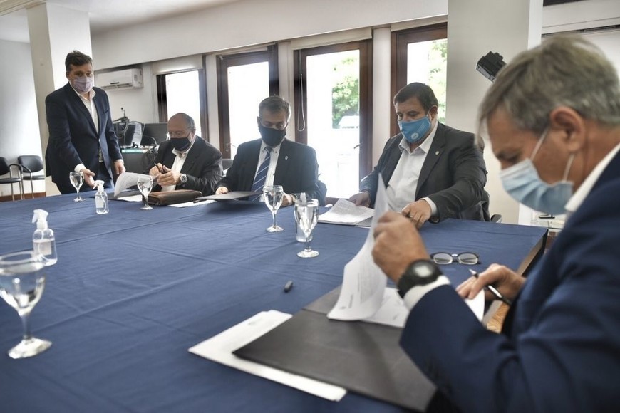 ELLITORAL_363727 |  Gentileza