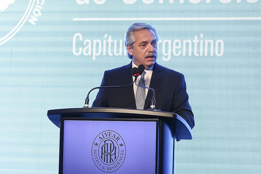 ELLITORAL_288805 |  ESTEBAN COLLAZO Telam 04/3/2020 Buenos Aires: El presidente Alberto Fernández dijo hoy que "no es posible que los precios sigan subiendo" y sostuvo que esa situación "tiene que parar porque no tiene lógica", al participar este mediodía de un almuerzo organizado por el Consejo Interamericano de Comercio y Producción (Cicyp). Foto: Presidencia/telam/aa