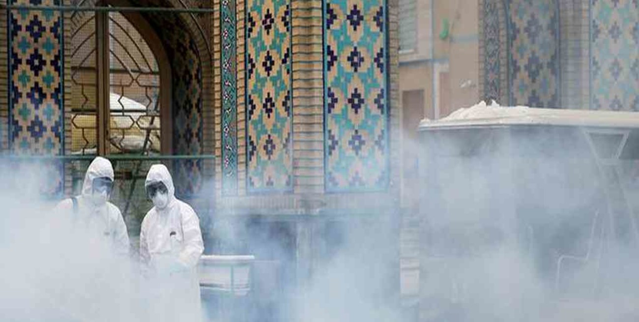 Cientos de iraníes murieron por ingerir un compuesto químico para combatir el coronavirus