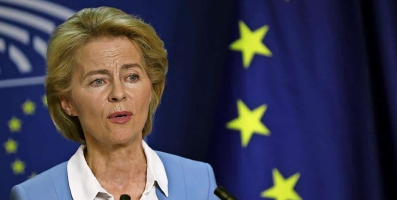 Ursula Von der Leyen admitió que Europa subestimó las complicaciones de la fabricación de vacunas