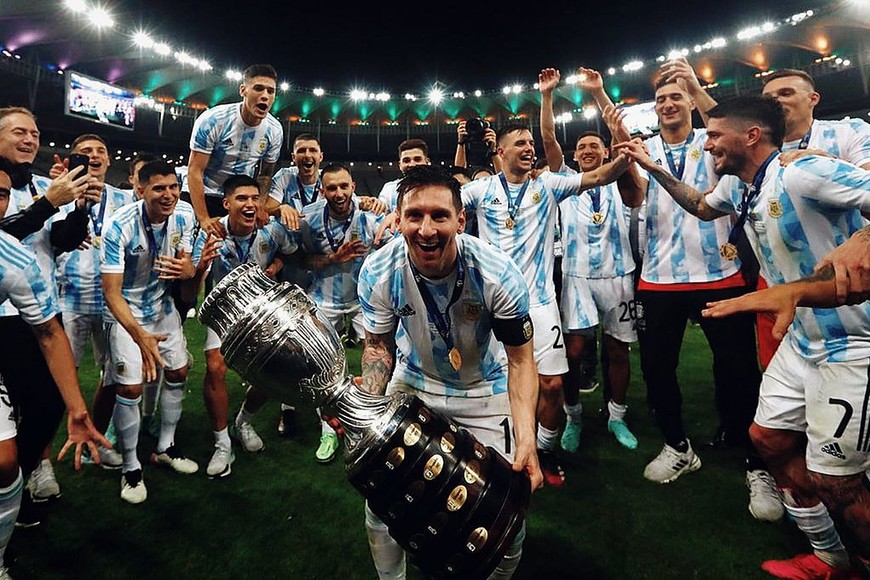 ELLITORAL_390693 |  Gentileza 24 A: Argentina Campeón
