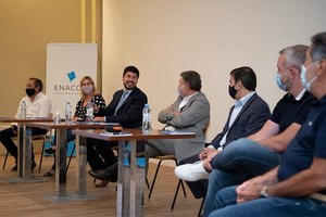 ELLITORAL_344469 |  Gentileza