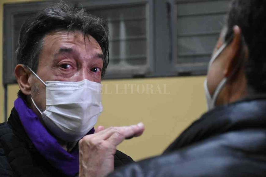 ELLITORAL_386835 |  Pablo Aguirre Emocionado hasta las lágrimas, Horacio Darrás vivió un 4 de junio muy especial porque es una fecha muy sentida para él, en lo personal y fue el día en el que su Colón fue campeón.