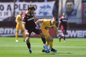 ELLITORAL_265429 |  Télam Lanús y Central igualaron 1 a 1