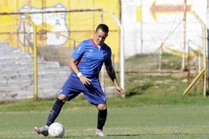 Archivo Rodrigo Amaral, un enganche que asomó como gran promesa del fútbol uruguayo pero que no pudo explotar como se pensaba que iba a ocurrir. Tiene ahora su segunda chance en el fútbol argentino, porque ya estuvo en Racing pero sólo jugó en reserva.