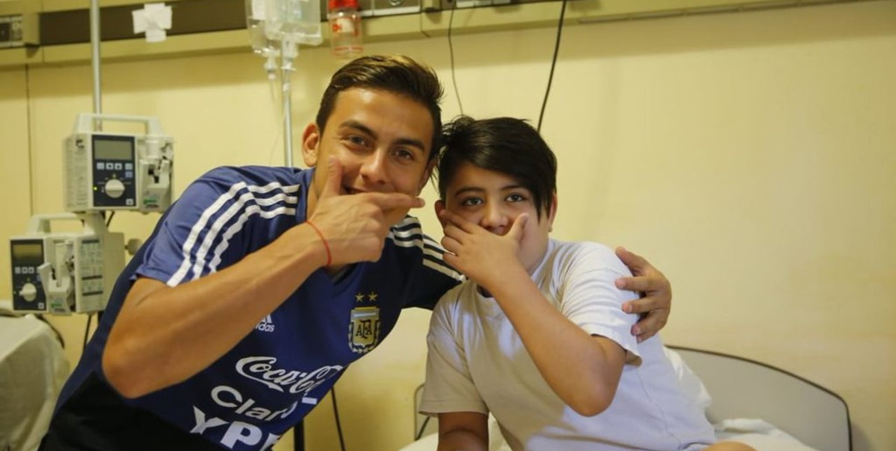 Los jugadores de Argentina visitaron el Hospital de Niños de Córdoba