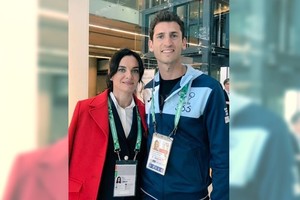 ELLITORAL_225340 |  Fabiana García Germán Chiaraviglio y Yelena Isinbayeva quien es una de las embajadoras de todo evento olímpico.