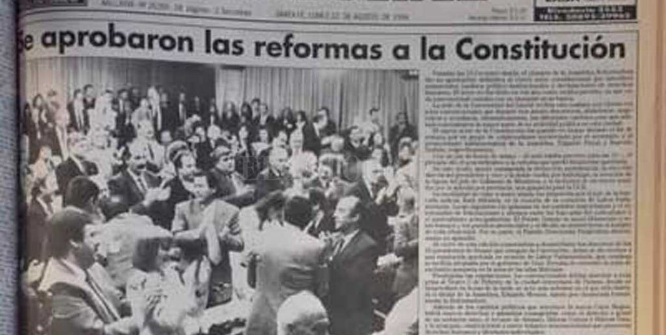 Las tapas de los diarios que reflejaron la Convención Constituyente de 1994