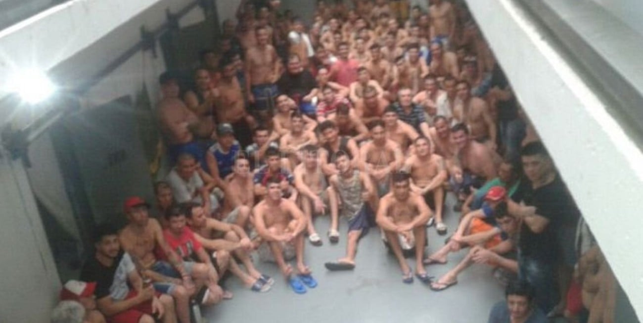 Cien presos mantienen su tercera jornada de huelga de hambre en Santa Felicia