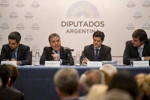 ELLITORAL_227151 |  AFP Dujovne con Luciano Laspina titular de la comisión de Presupuesto en la Cámara de diputados.
