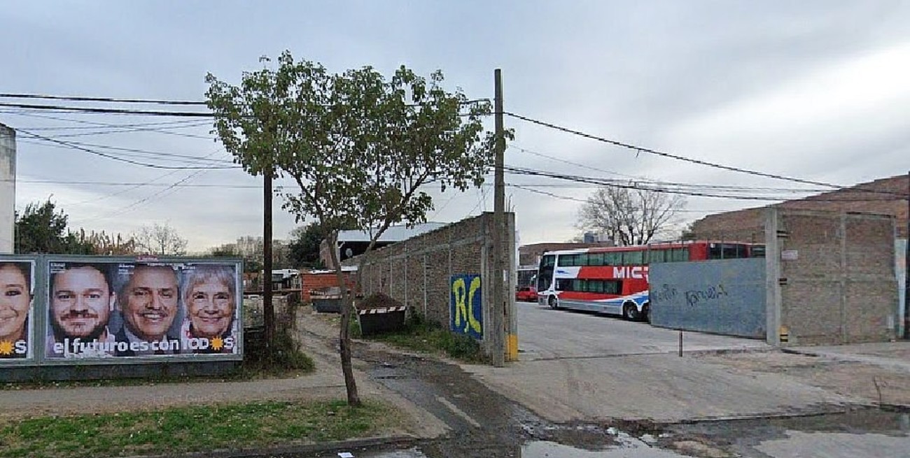 Acribillan a tiros a un hombre delante de su pareja en la zona norte de Rosario