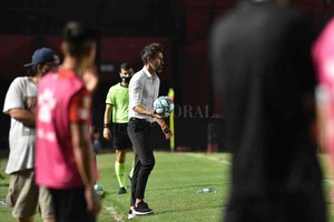 Manuel Fabatía El técnico sabalero, duro con la dirigencia en general como lo viene siendo desde hace un tiempo.