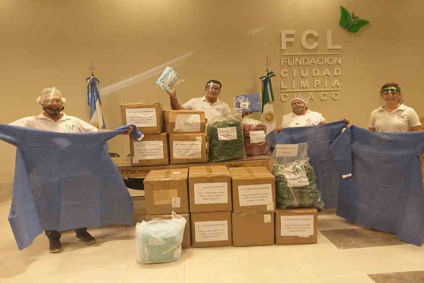 ELLITORAL_309870 |  Twitter La Fundación Garrahan envió donaciones de insumos a médicos del Hospital  Avelino Castelan  que día a día pelean contra el Covid-19.