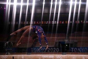 ELLITORAL_393165 |  LOIC VENANCE Simone Biles, superestrella de la gimnasia, se retiró de la final individual de los Juegos Olímpicos de Tokio 2020.