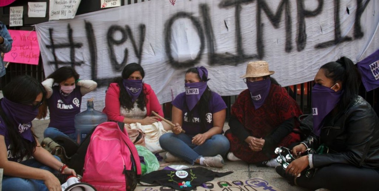 Castigarán la "pornovenganza" y el ciberacoso con seis años de prisión en México