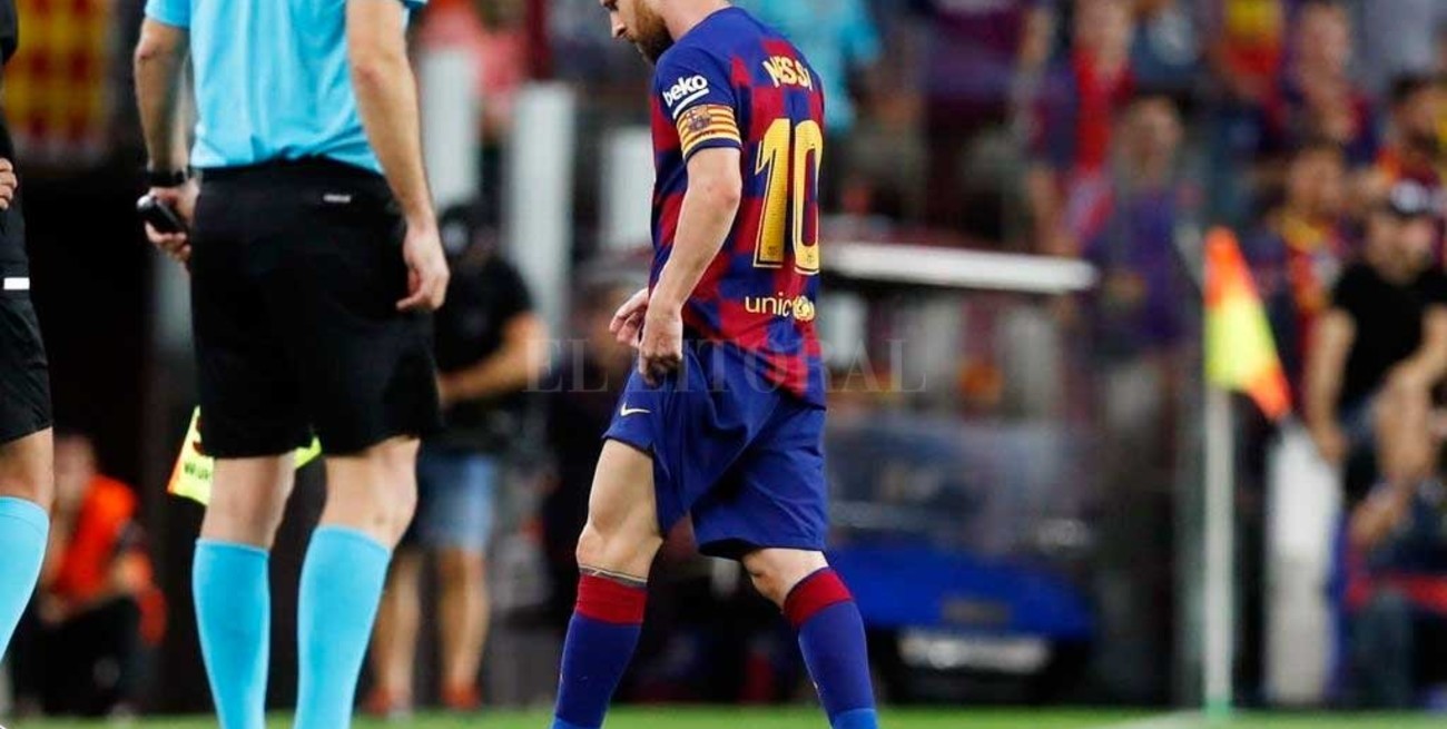 Es oficial: Messi tiene una elongación en el aductor del muslo izquierdo