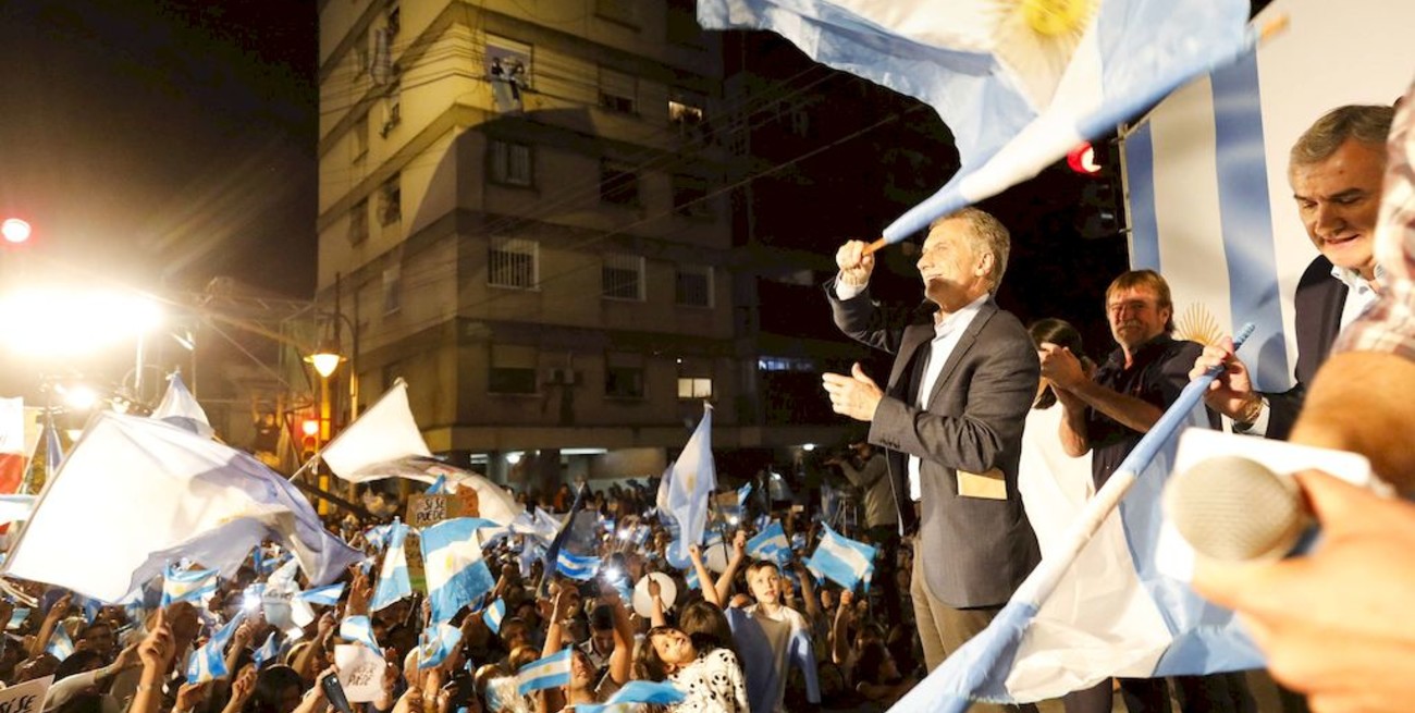 Macri llega a Rosario con la marcha "Sí, se puede"