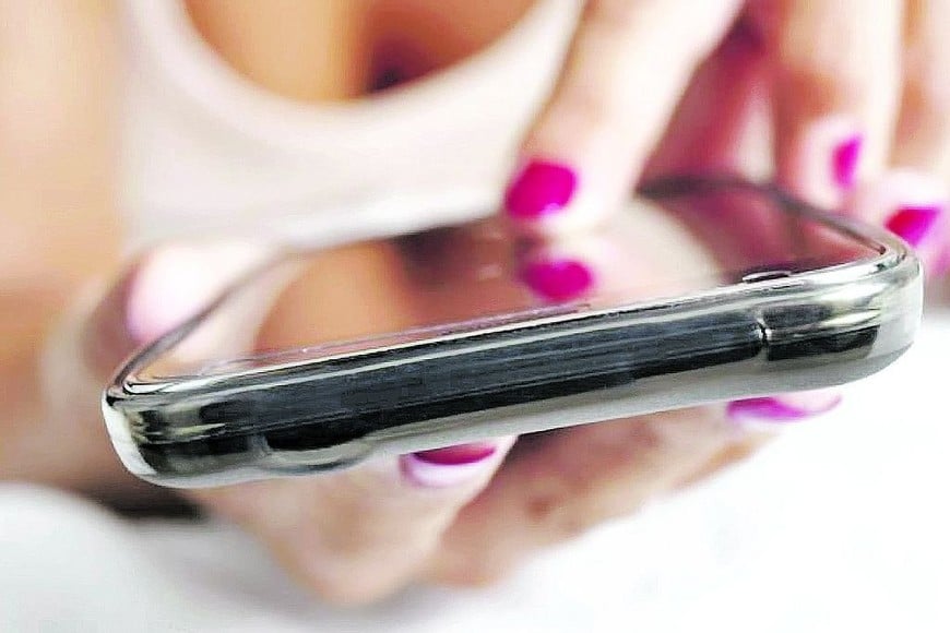 ELLITORAL_326327 | El sexting debe practicarse de manera segura, ya que lo que se intercambia en la práctica, son fotos, mensajes o videos que corresponden al ámbito de la intimidad.