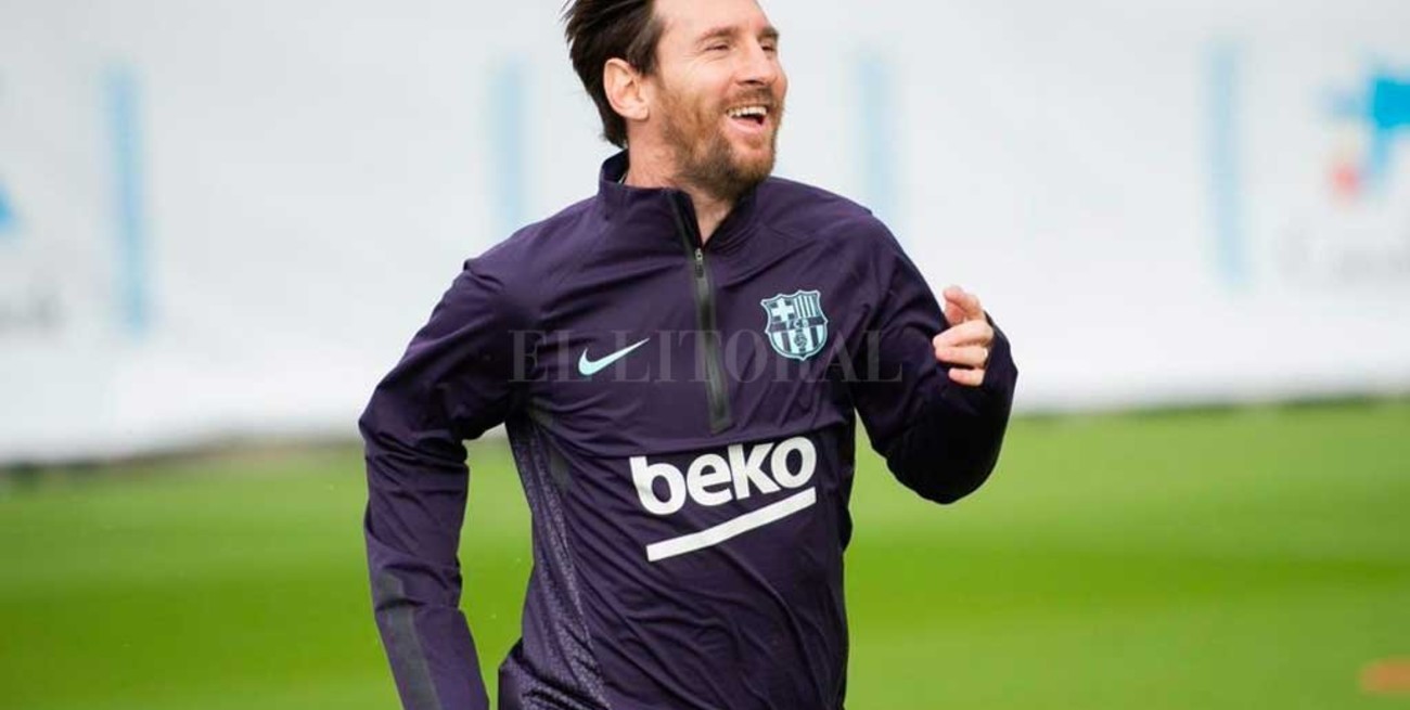 Messi retoma, de a poco, los entrenamientos en cancha