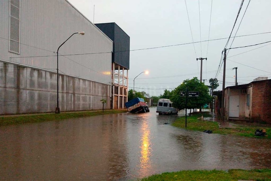 ELLITORAL_275903 |  Periodismo Ciudadano / WhatsApp La zona de Regimiento 12 y Facundo Zuviría