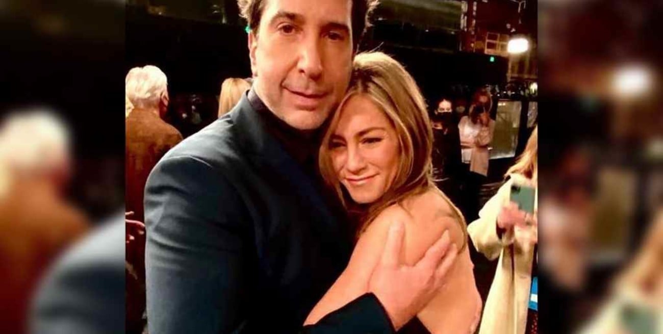 Jennifer Aniston y David Schwimmer estarían en una relación, según medios internacionales 