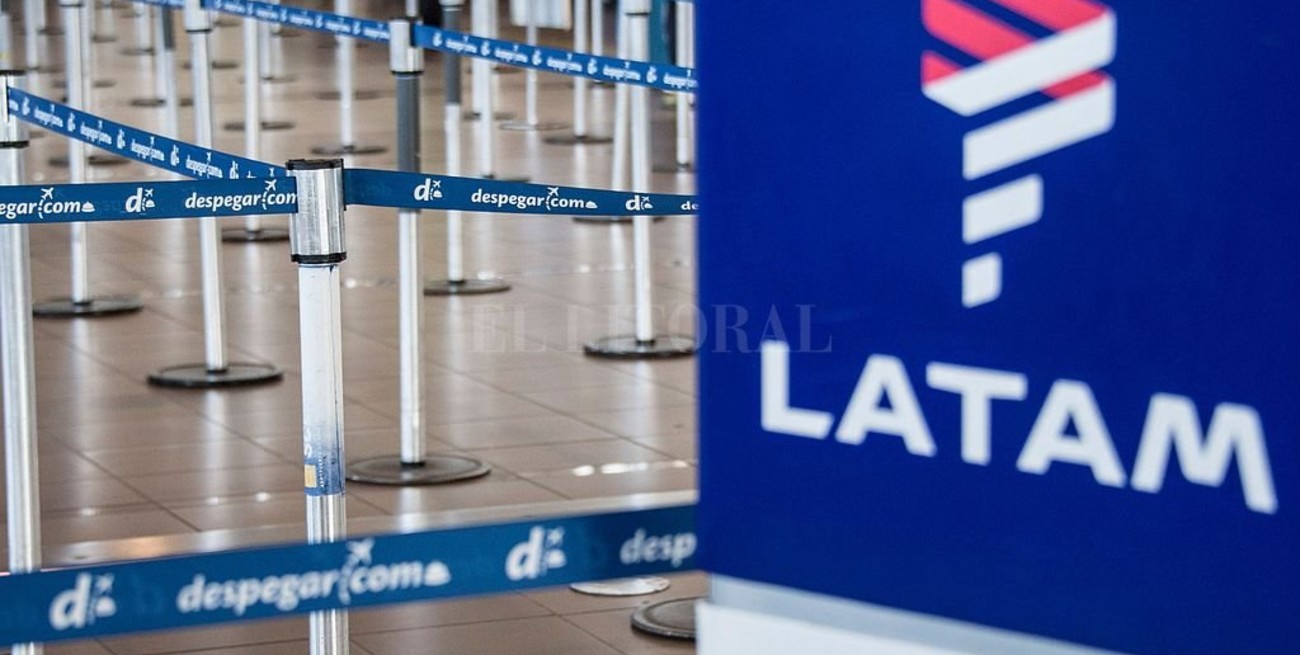 Latam Argentina volaba a 12 destinos en el país con el 16 % del mercado aerocomercial de cabotaje