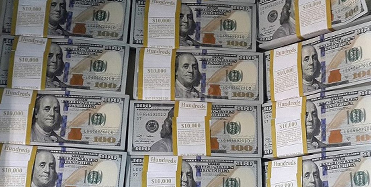 Dólar Hoy: A pesar de las intervenciones del BCRA la divisa cerró la semana con precio récord