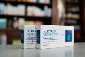 ELLITORAL_352612 |  Gentileza El medicamento se ofrece en comprimidos por seis o dos unidades de 6 mg; o en gotas orales de 20 ml.
