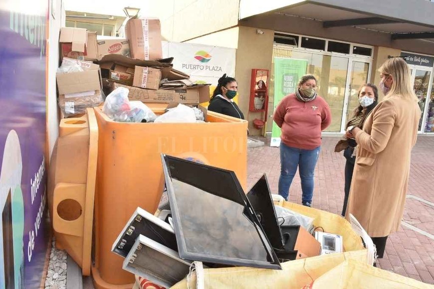 ELLITORAL_377657 |  Guillermo Di Salvatore El material recolectado será llevado al Complejo Ambiental donde se pesará y se conocerá el total de kilos reunidos en la campaña.