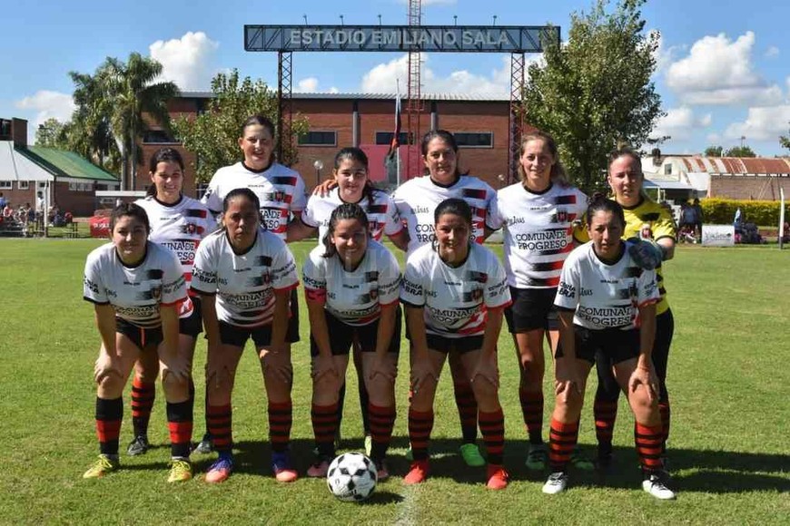 ELLITORAL_370988 |  Gentileza Liga Esperancina El equipo de San Martín de Progreso de Fútbol Femenino.