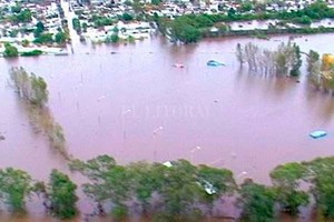 Archivo El Litoral Cómo olvidarlo. Así lucía desde el aire el Centro de Alto Rendimiento Deportivo de Santa Fe, el 2 de Mayo de 2003.