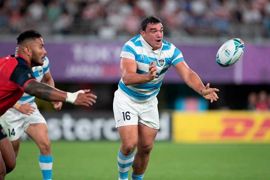 ELLITORAL_265332 |  Prensa UAR En acción. Creevy lanza el juego a sus compañeros. El hooker debutó en Los Pumas en 2005 contra Japón. 14 años después, llegó a los 88 test, justamente en la  tierra del sol naciente .
