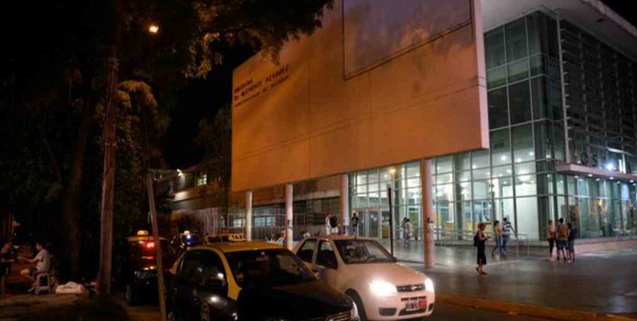 Violenta balacera en Rosario dejó un nene y un hombre heridos