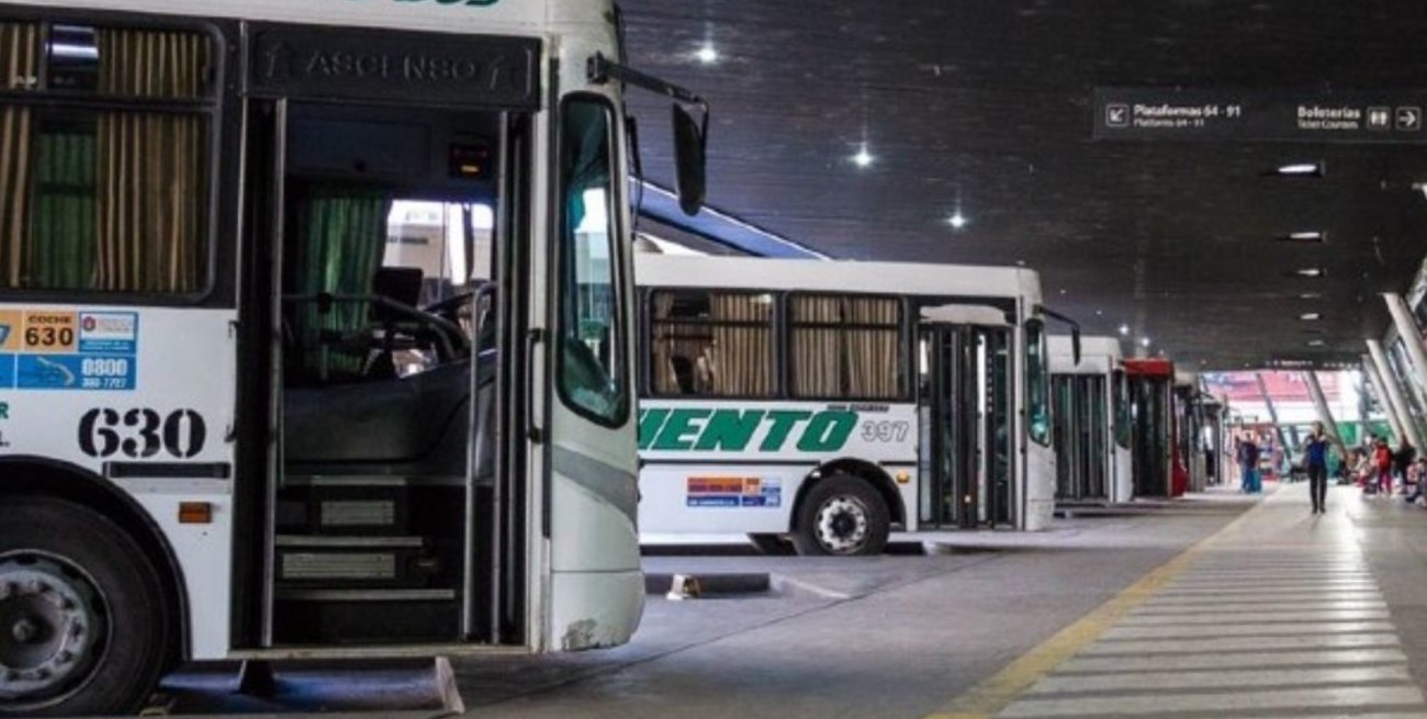 Paro por 96 horas en el transporte interurbano de Córdoba