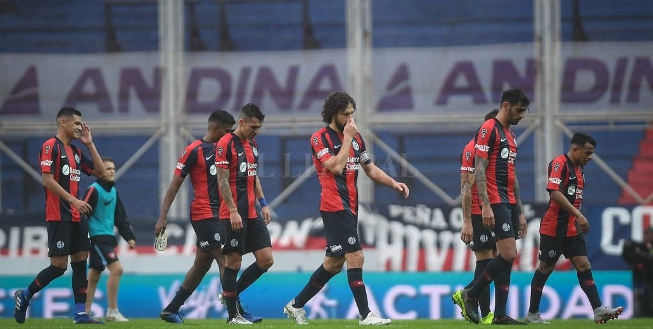 San Lorenzo empató con Argentinos y quedó eliminado de la Copa de la Superliga