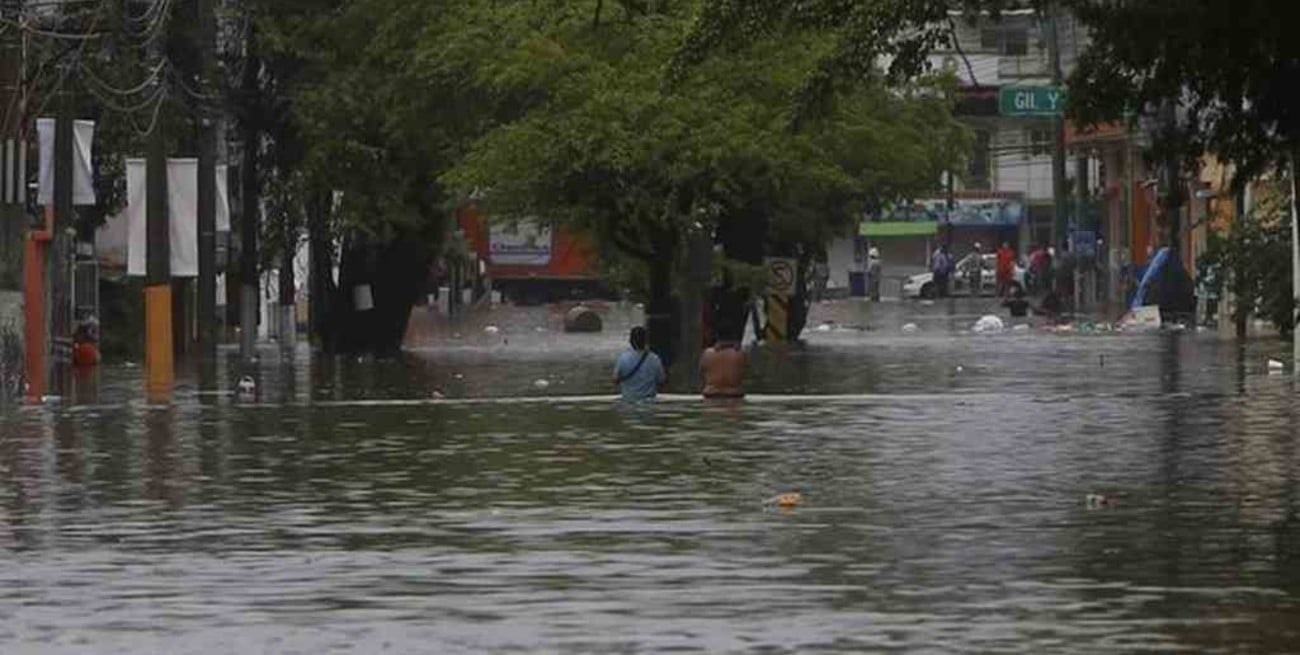 México: fuertes lluvias en Tabasco dejaron más de 51 mil personas afectadas