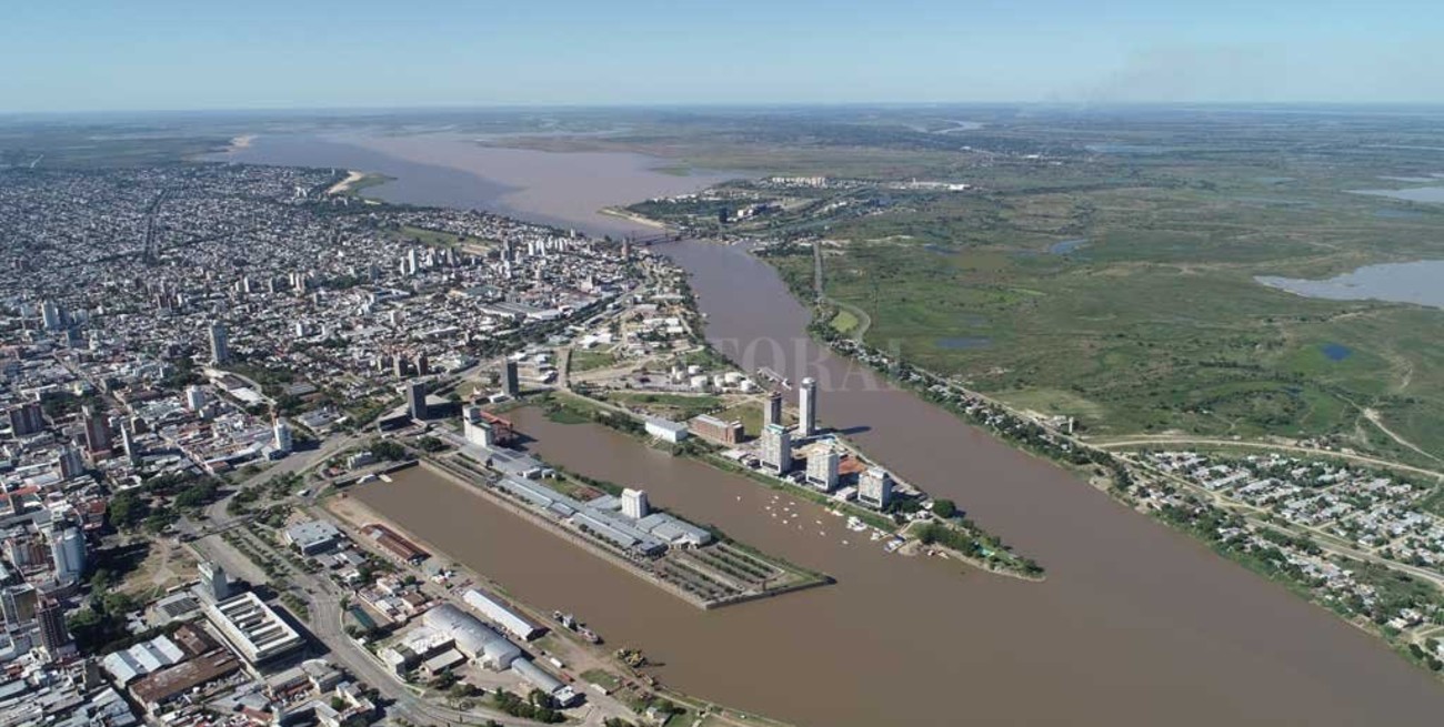 El río Paraná tuvo otra baja y se acerca a niveles históricos en Santa Fe