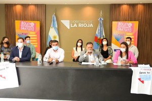 ELLITORAL_353010 |  Gentileza