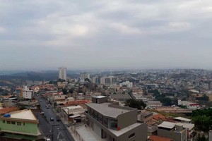 ELLITORAL_264082 |  O Globo La lluvia llegó a Belo Horizonte después de 112 días.