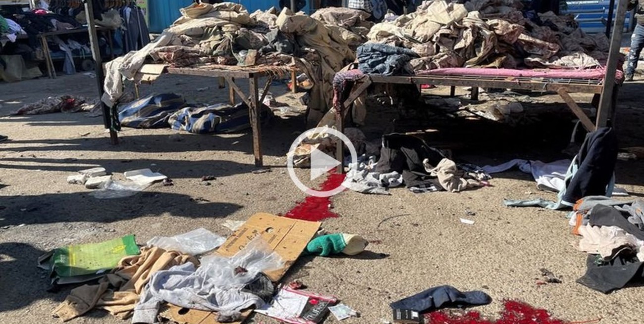 Doble atentado suicida en mercado de Bagdad: 32 muertos y reivindicación del EI