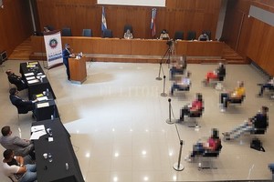 @PoderJudicialER Audiencia desarrollada en el salón del Superior Tribunal de Justicia (Stjer) de Paraná.