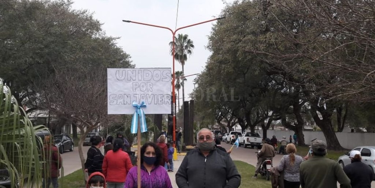 Multitudinario bocinazo en defensa de la salud en San Javier