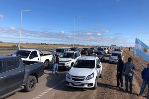 ELLITORAL_383651 |  Twitter