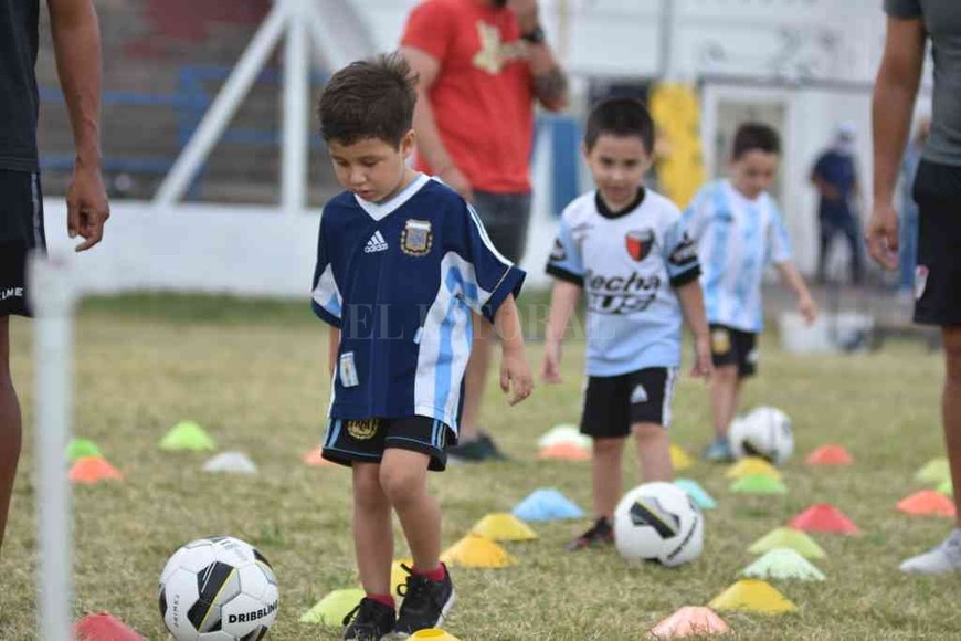 ELLITORAL_337330 |  Manuel Fabatía Corta edad. Los pequeños, en Gimnasia, dando sus primeros pasos como deportistas.